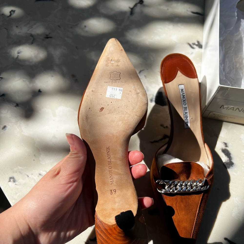Manolo Blahnik Tan Suede Chain Mules - Picture 3 of 3
